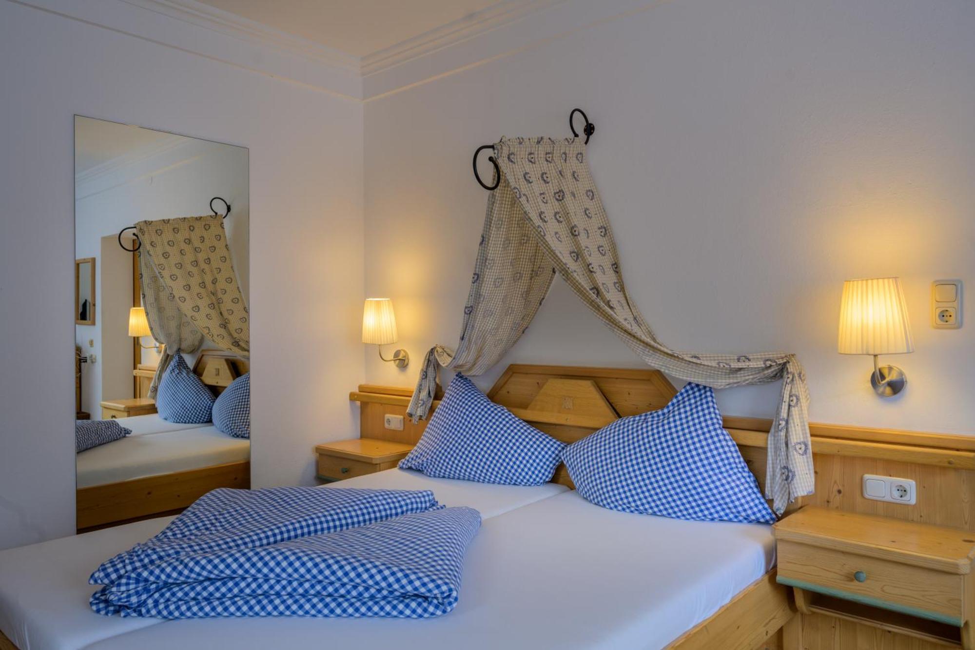 Flora - Das Kleine Gartenhotel Ellmau Eksteriør billede